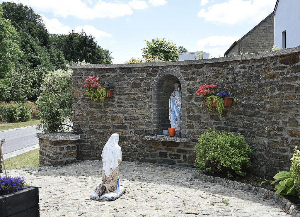 1-Nobressart- hoek rue du centre en rue de hachy dd