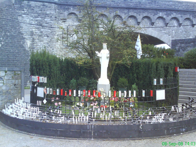 Beauraing dyn009_original_400_300_pjpeg_2585797_ff08dfe8250dcca3d167ff17dee7fa9f