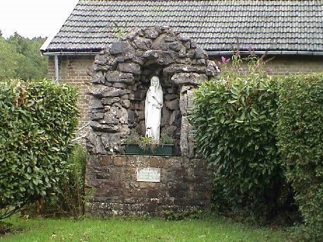 Burnontige A-GROTTE_VIERGE_BU-W0100-010-Img-vue_loin