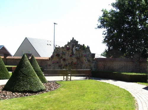 opbrakel - klooster.JPG