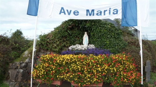 Weywertz (Bütgenbach)  lourdesgrot  foto 02   aug 2011.JPG