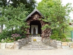 Herresbach (Amel)  lourdesgrot  foto 03   aug 2011.JPG