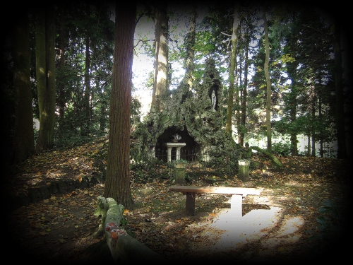 's Gravenwezel rustoord St Lodewijk.jpg