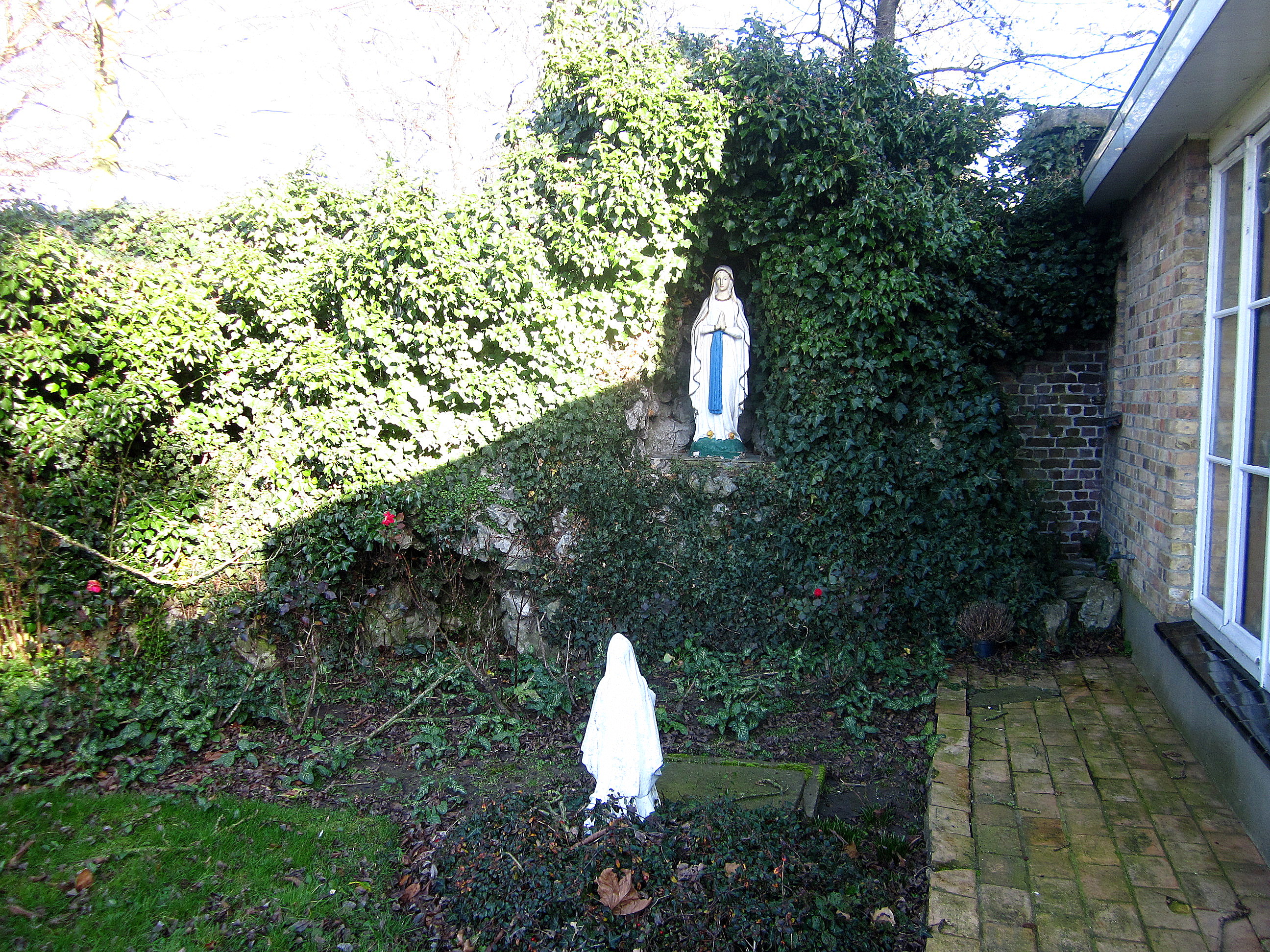 ieper - lange torhoutstraat -vml olvrouw gasthuis