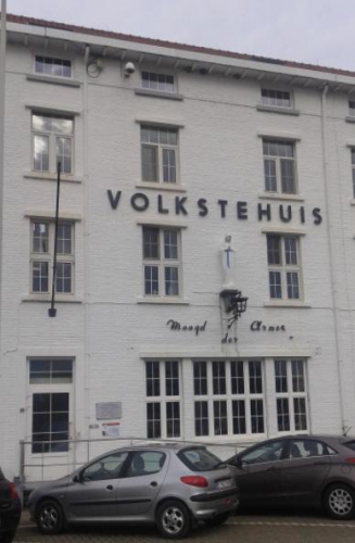Volkstehuis 2.jpg