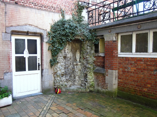 leuven - Hoger instituut wijsbegeerte - tiensestraat 122.jpg